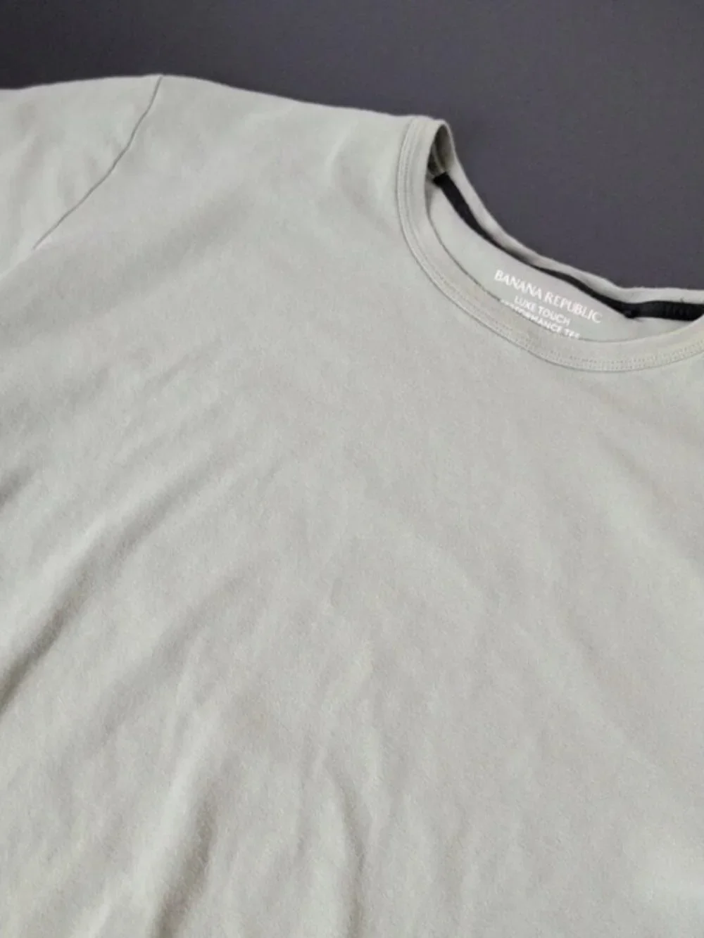 Banana Republic Luxe Touch Performance Tee Mens XL Sage Mint Green Cotton